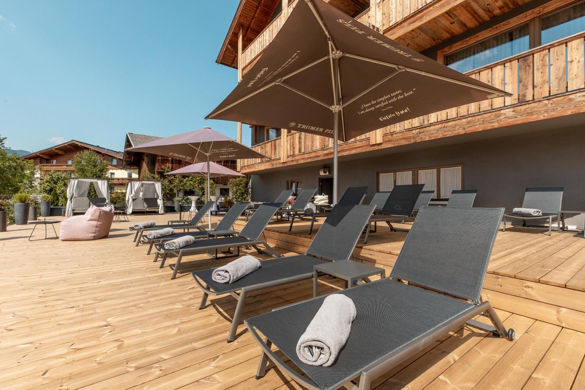 Almmonte Sensum Suites Boutique Hotel วาไกรน์ ภายนอก รูปภาพ
