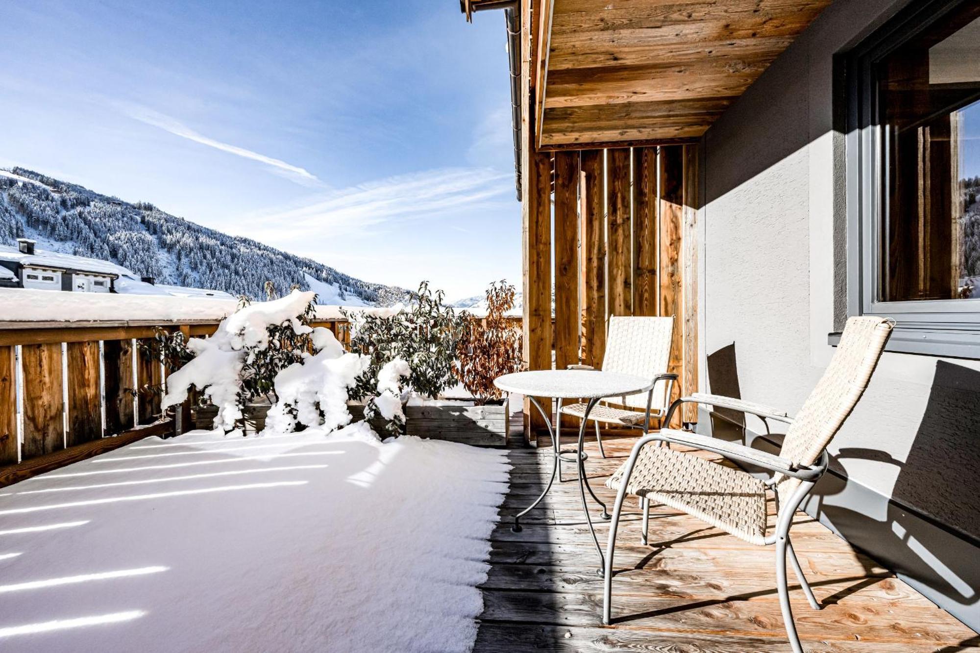 Almmonte Sensum Suites Boutique Hotel วาไกรน์ ภายนอก รูปภาพ