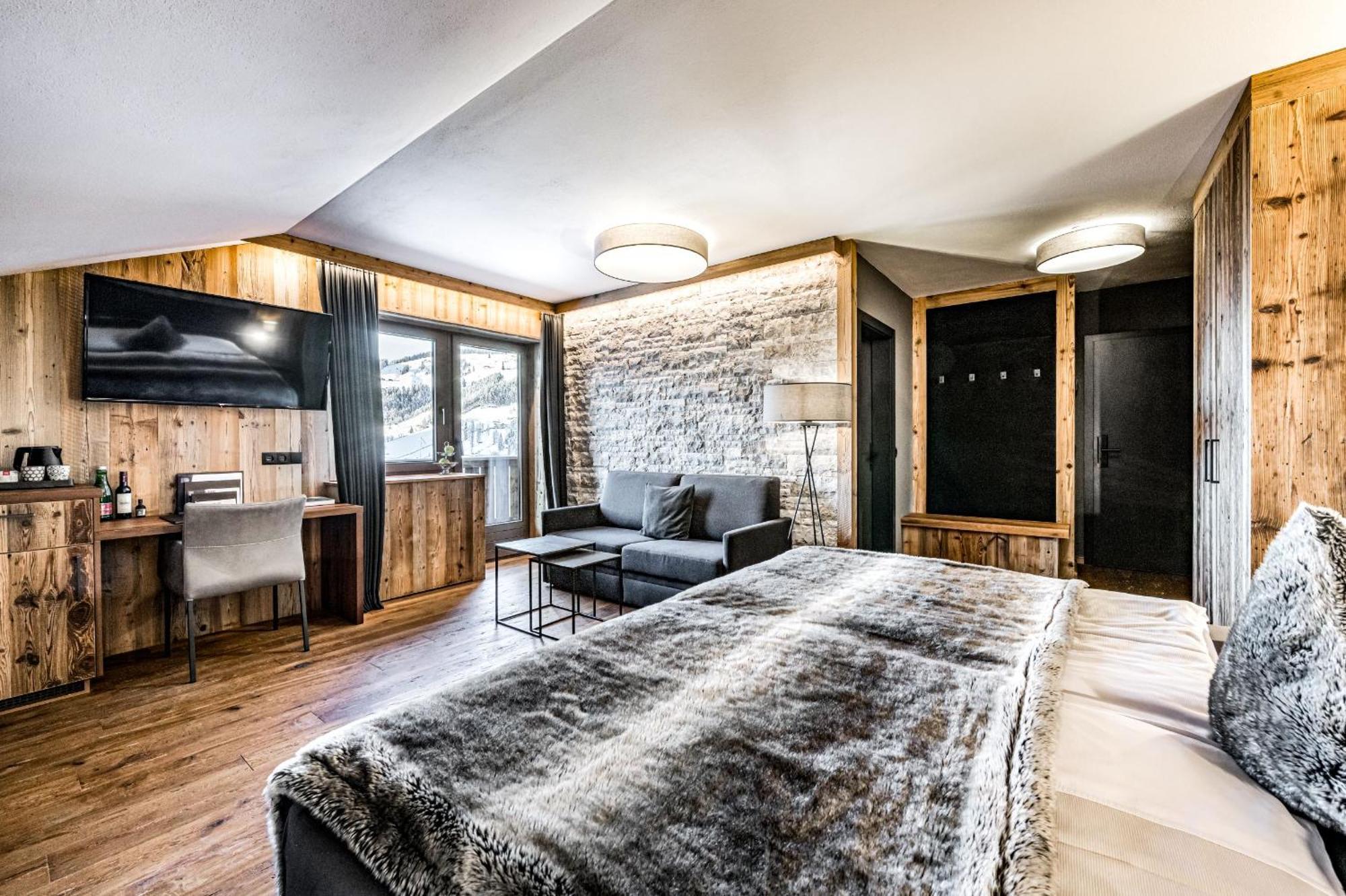 Almmonte Sensum Suites Boutique Hotel วาไกรน์ ภายนอก รูปภาพ
